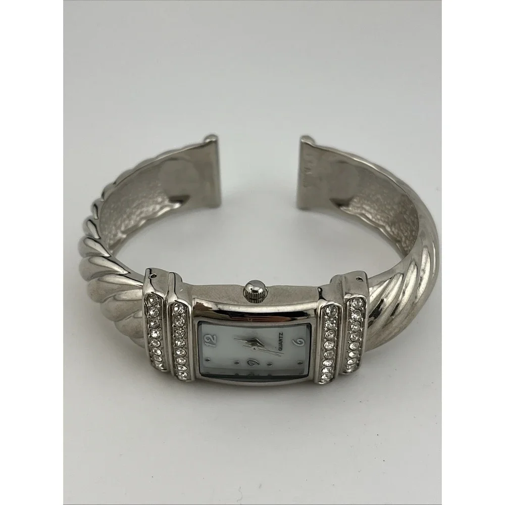 Women's Bangle Band Quartz‎ Silver Watch MOP Dial 20mm Case- New Battery